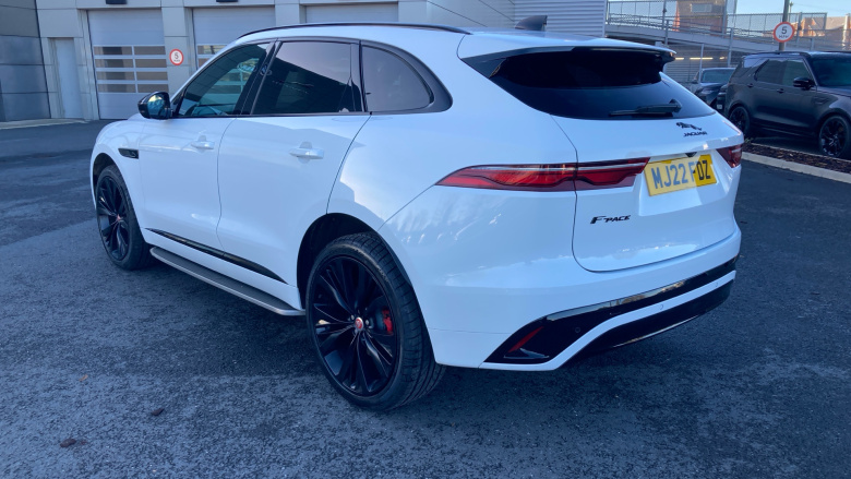 Jaguar F-Pace 2.0 D200 R-Dynamic Black 5dr Auto AWD Diesel Estate